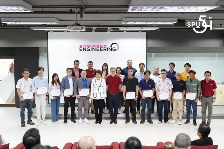 SPU ENGINEERING OPEN HOUSE 2024 สานพลังนวัตกรรม สู่เส้นทางวิศวกรมืออาชีพ อธิการบดี ม.ศรีปทุม นำทีมผู้บริหาร เยี่ยมชมผลงาน สร้างแรงบันดาลใจให้นักศึกษา