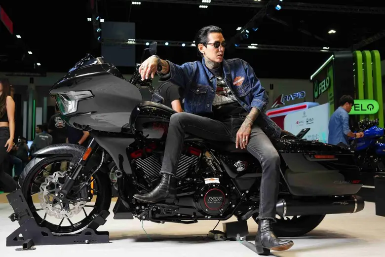 HARLEY-DAVIDSON(R) เปิดตัวรถมอเตอร์ไซค์รุ่นใหม่ล่าสุดปี 2024 ชูไฮไลท์รุ่น CVO(TM) Road Glide(TM) ST ณ งานบางกอก อินเตอร์เนชั่นแนล มอเตอร์โชว์ ครั้งที่ 45