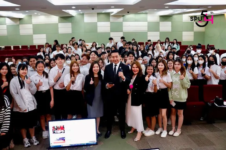สาขาวิชาธุรกิจระหว่างประเทศ SBS SPU เปิดเวทีเสวนา "บุกตลาดจีน กลยุทธ์สู่ความสำเร็จ" เตรียมนักศึกษาก้าวสู่ธุรกิจการค้าระหว่างประเทศยุคดิจิทัล