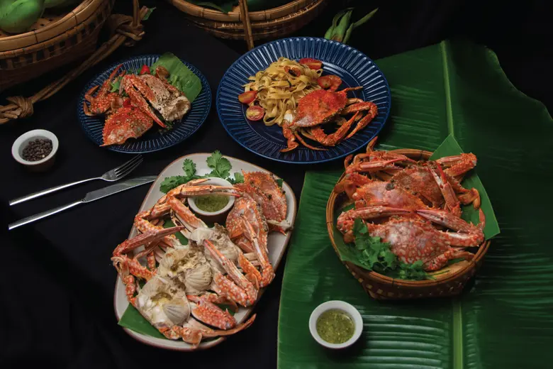 ปูเนื้อแน่นและเมนูพิเศษเฉพาะเดือนเมษายนนี้กับ Weekend Premium Buffet ที่ห้องอาหารเลเทส เรซิพี ณ โรงแรมเลอ เมอริเดียน สุวรรณภูมิฯ