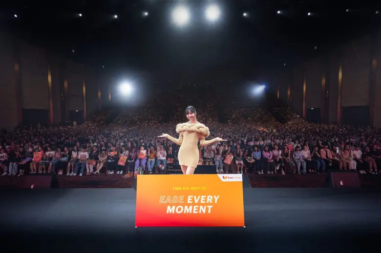 บลิ้งค์ไทยสุดฟิน "ลิซ่า" สาดความน่ารักดับร้อน ในงาน LISA FAN MEET-UP Ease Every Moment with TrueMoney พร้อมเซอร์ไพรส์สุดซึ้งสมความคิดถึง