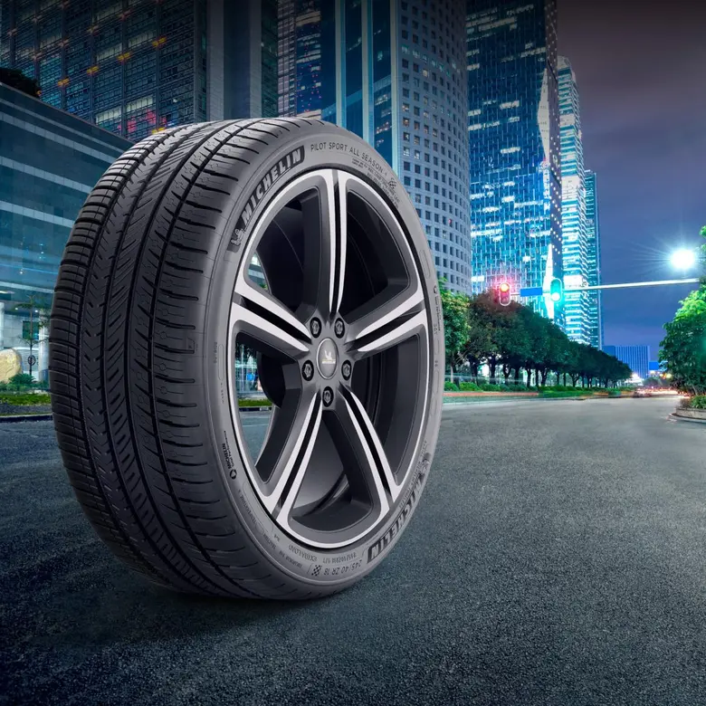 Michelin proposes three tire ranges for the new all-electric Porsche Macan