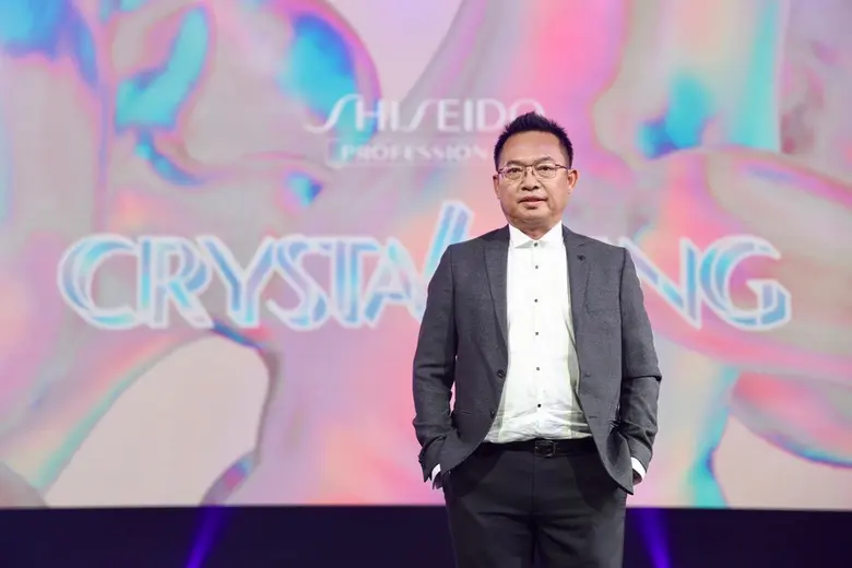 CRYSTALLIZING ใหม่! โดย SHISEIDO PROFESSIONAL อัปเกรดกลุ่มผลิตภัณฑ์ยืด-ดัดผม ชูเทคโนโลยีสุดล้ำ "DUAL PERFORMANCE SYSTEM" ตอบโจทย์คนรักเส้นผม