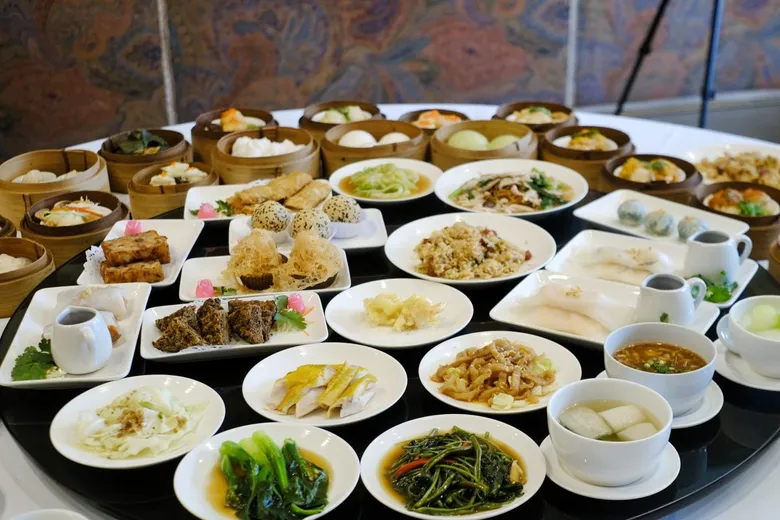 "Dim Sum Lunch Buffet" at Yok Chinese Restaurant