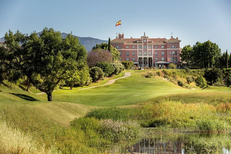 Unlocking Excellence: Anantara Villa Padierna Recognised in Inaugural Michelin Key Guide in Spain