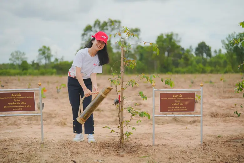 J&amp;T Express Partners with the Royal Forest Department to Launch "J&amp;T Forest Project", Raising Awareness of Environmental Conservation