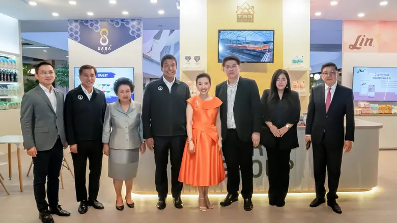 กลุ่มไทยรุ่งเรืองให้การต้อนรับผู้ว่าฯ กทม. เยี่ยมชมบูธในงาน "โครงการ Phenix (ฟีนิกซ์)"