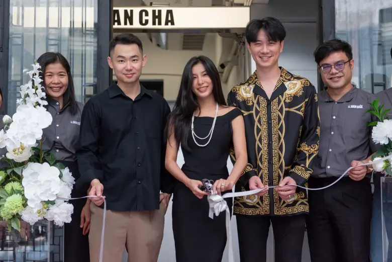 "เจี้ยนชา" ชู คุณภาพใบชาเกรดพรีเมียมคัดสรรจากแหล่งปลูก สดใหม่ทุกขั้นตอน ตอกย้ำความเชื่อมั่นแก่ผู้บริโภค