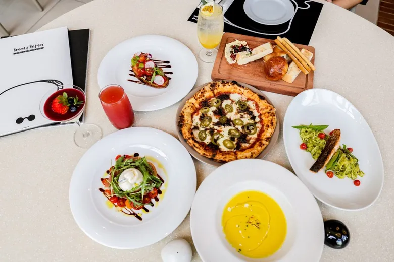 "เซ็นทารา อุบล" รีแบรนด์ร้านอาหารใหม่ 'Bread & Butter' สไตล์ Dining and Social Club เสิร์ฟเมนูตะวันตกรสชาติต้นตำรับ ปักหมุดจุดแฮงค์เอ้าท์ที่ดีที่สุดของจังหวัด