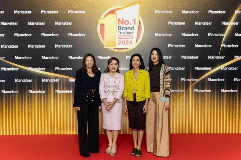 Siam Paragon and ICONSIAM named top "Tourist Attraction Malls" for the second consecutive year at the Marketeer No.1 Brand Thailand 2024