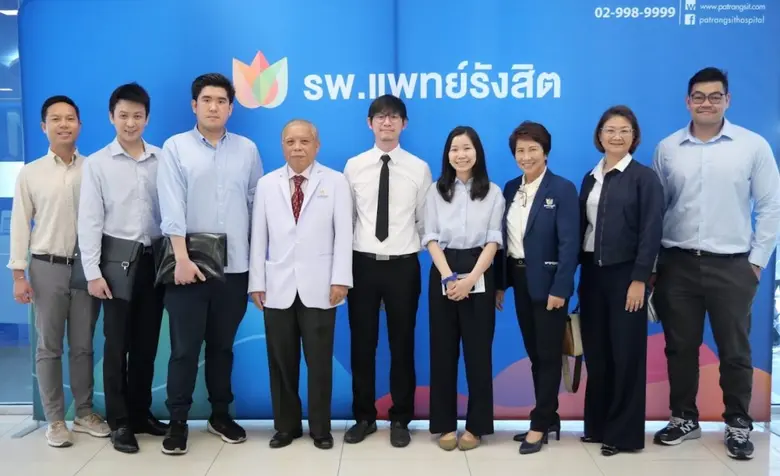 นายแพทย์กฤชรัตน์ ตระกูลช่าง รักษาการผู้อำ...