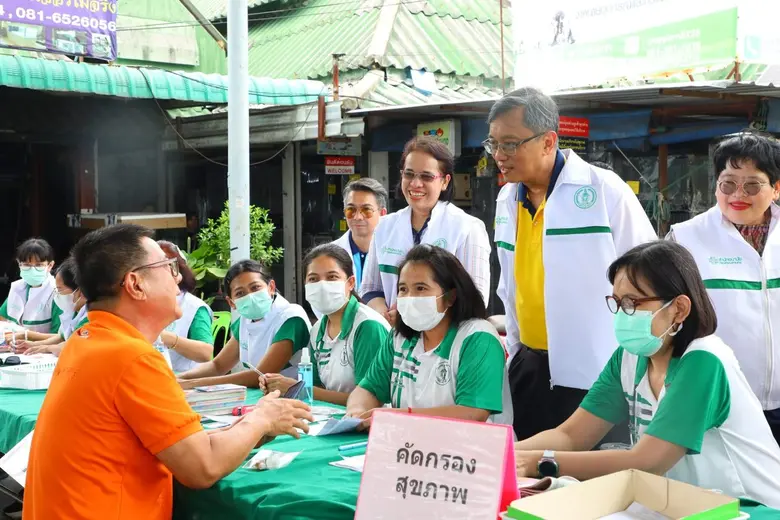 นายสุนทร สุนทรชาติ ผู้อำนวยการสำนักอนามัย...