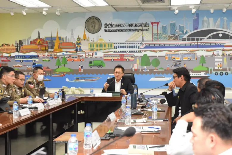 นายไทภัทร ธนสมบัติกุล ผู้อำนวยการสำนักการ...