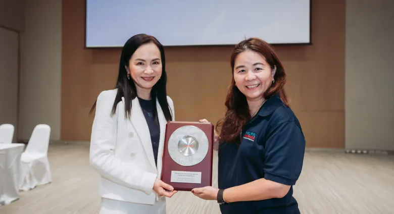 ฟอลคอนประกันภัย เปิดบ้านต้อนรับคณะผู้บริหารและตัวแทนจากบริษัท The Pacific Insurance Berhad ประเทศมาเลเซีย ซึ่งเป็นบริษัทในกลุ่ม Fairfax Asia