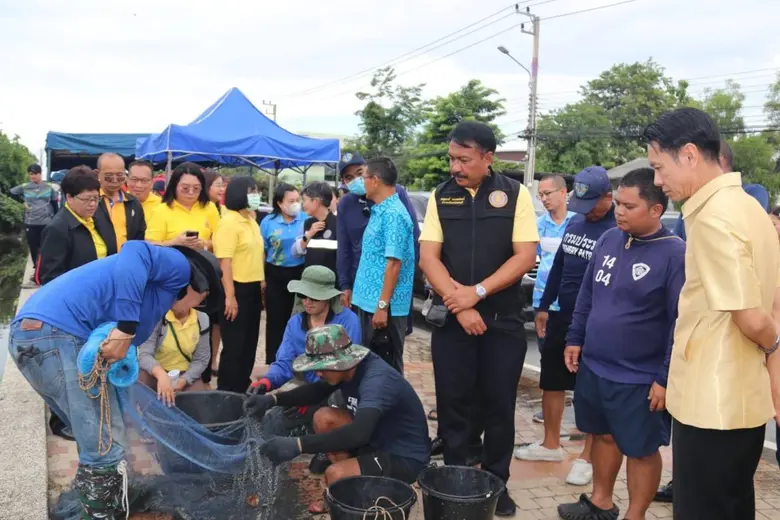บริษัท เจริญโภคภัณฑ์อาหาร จำกัด (มหาชน) ห...