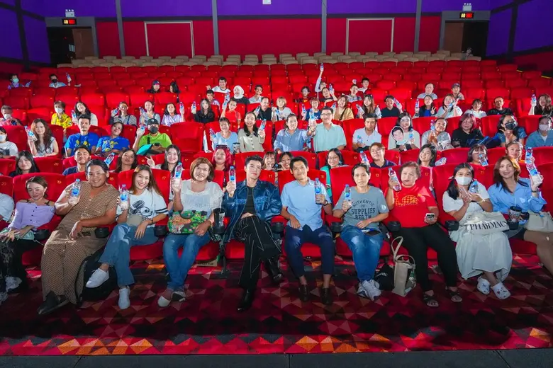 “เมเจอร์ ซีนีเพล็กซ์ กรุ้ป” จับมือ “น้ำดื่มคริสตัล” ปลุกกระแสภาพยนตร์ไทย “มานะแมน” ให้สดใสช่วงครึ่งปีหลัง