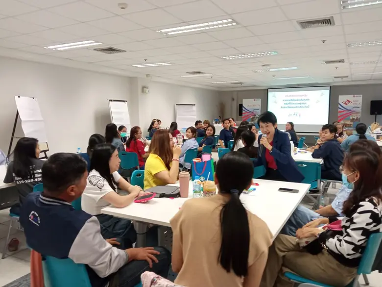 Unithai Logistics and Unithai Warehouse organized Service Excellence and Customer Satisfaction Training Course