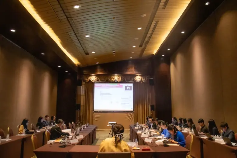 นางสาวศุภมาส อิศรภักดี รัฐมนตรีว่าการกระท...