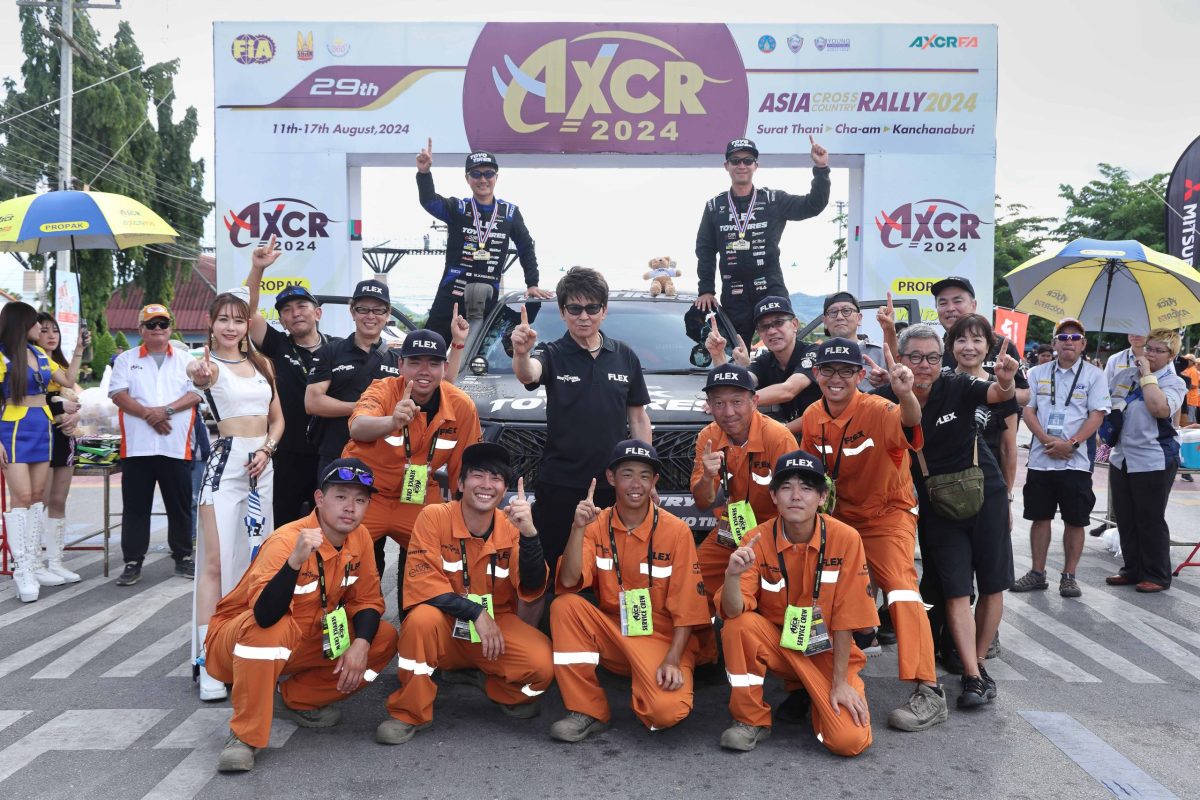 TOYO TIRES ร่วมสนับสนุนทีม "FLEX SHOW AIK...