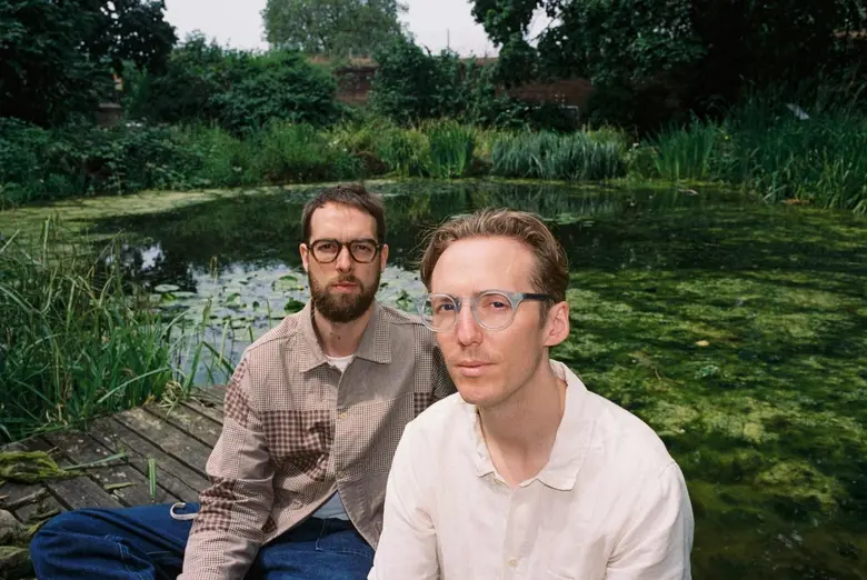 "ฮอนน์" HONNE วงดูโอ้ที่มีสมาชิกอย่าง Jam...