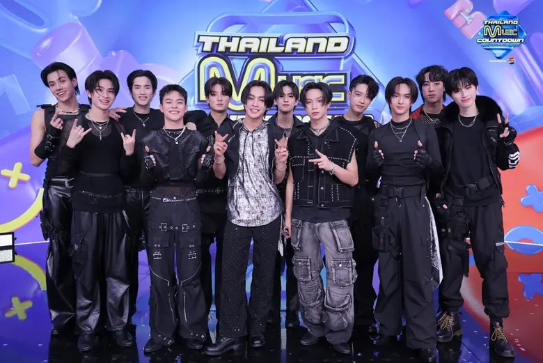 เรียกว่าทำถึงแบบสุด ๆ สำหรับ 'BUS' ที่กลั...