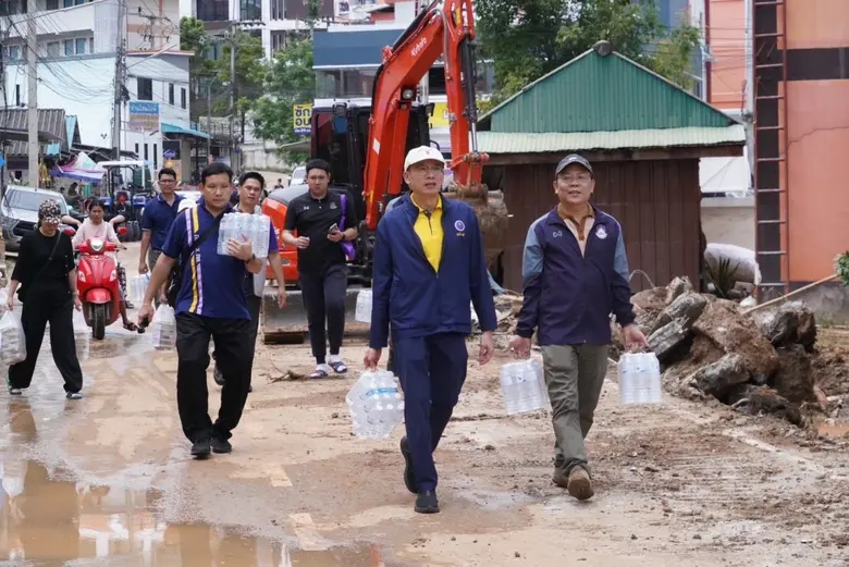 รองศาสตราจารย์ ดร.สุภกร พงศบางโพธิ์ อธิกา...