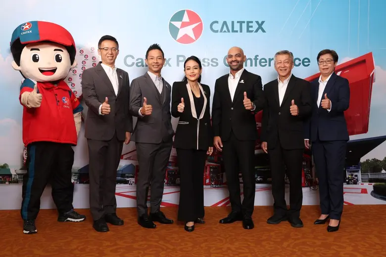 Caltex led by Mr. Shashank Nanavati (3rd ...