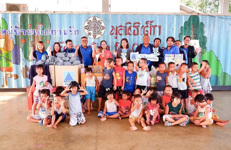 บริษัท ซัมมิท แคปปิตอล ลีสซิ่ง จำกัด นำโด...