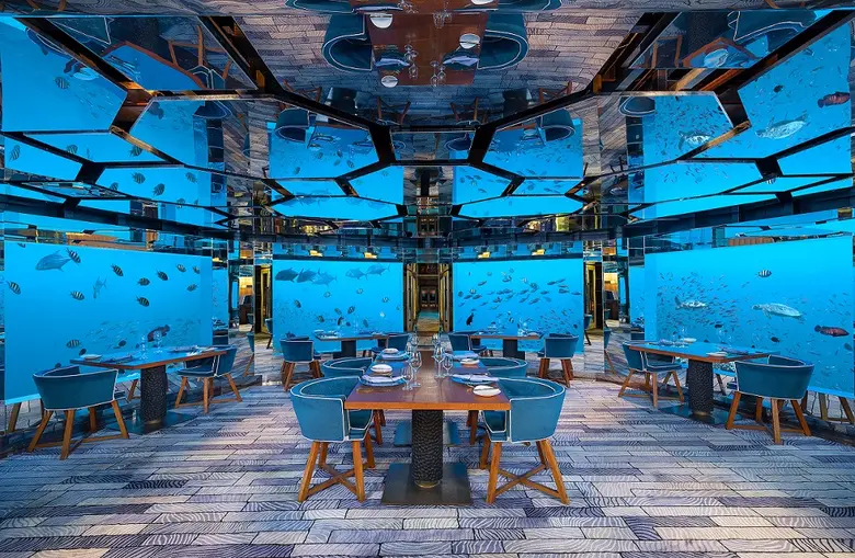 Anantara Kihavah Maldives Villas Hosts Krug's First Underwater Tasting in Celebration of Global Champagne Day