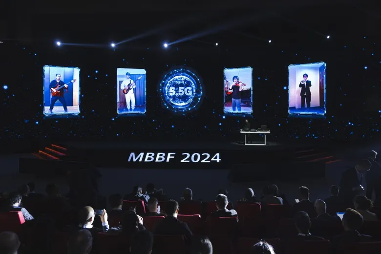 งาน Global MBBF 2024: ผลักดันความก้าวหน้าด้าน 5.5G และการผสานเทคโนโลยี AI เพื่อขับเคลื่อนยุคใหม่ของเทคโนโลยี Mobile AI