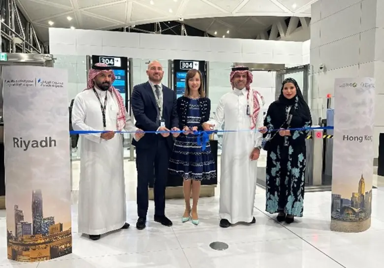 Cathay Pacific celebrates the launch of direct passenger flights between Hong Kong and Riyadh