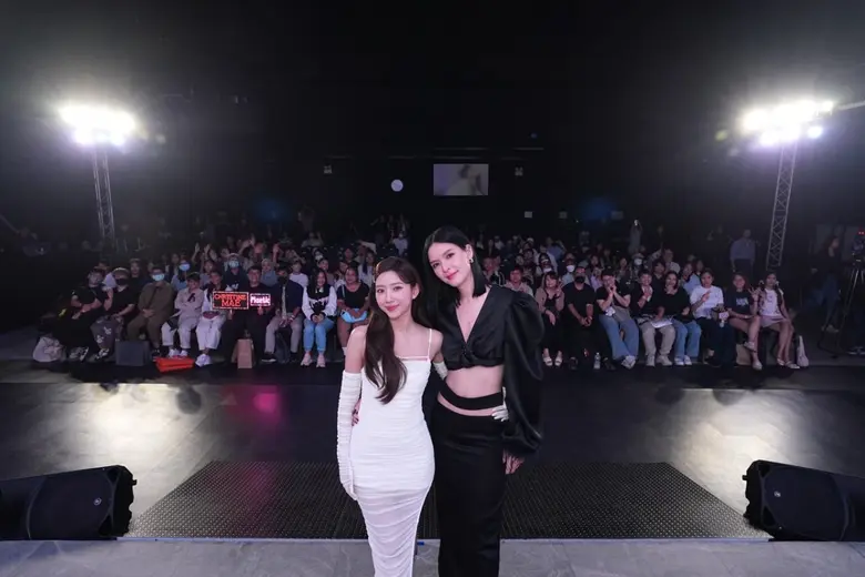 ครั้งแรกก็ทำเอาเสียน้ำตา สำหรับคู่จิ้น "ค...