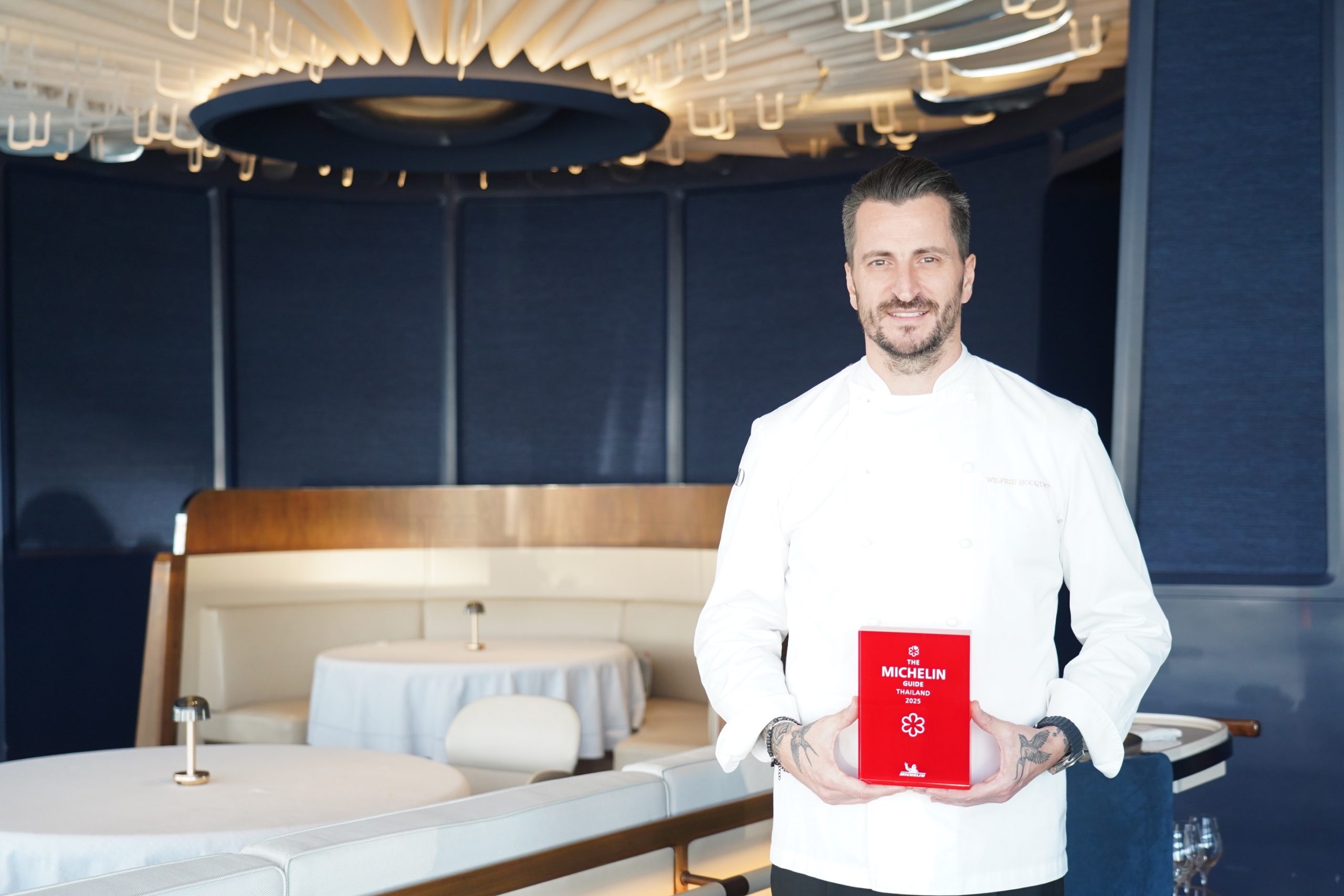 Blue by Alain Ducasse (บลู บาย อลัง ดูคาส...