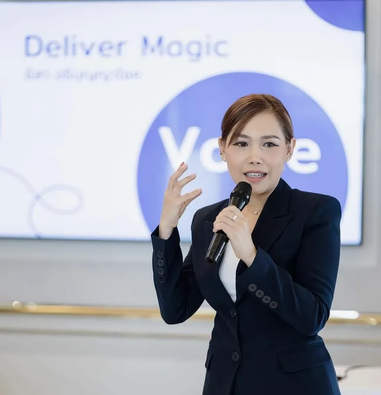 "พฤกษาคลินิก" ศูนย์ความงามครบวงจร ส่งต่อผลิตภัณฑ์สำหรับการดูแลผิวพรรณ ให้สถาบัน "ESTC Training Center" เพื่อเนรมิตความงามผู้เข้าอบรมหลักสูตร "Personal Brand Image Masterclass" รุ่นที่ 7