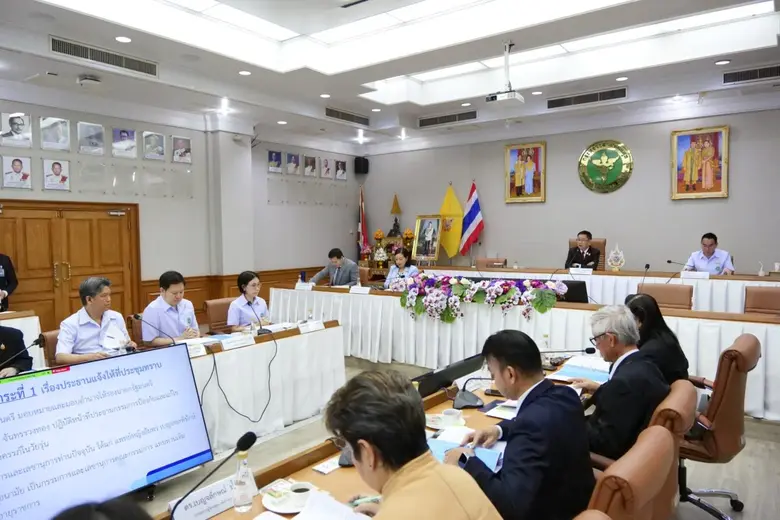 วัยรุ่นปรึกษาสายด่วนฯ วันละกว่า 120 ราย ด...