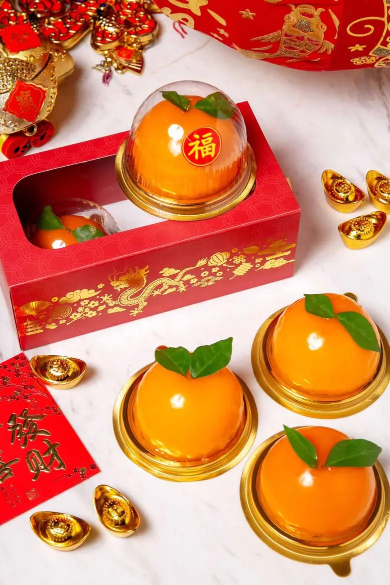 Celebrate the Year of the Snake with "Lucky Orange" Cakes at Tea &amp; Tipple and Mill &amp; Co, Centara Grand at CentralWorld