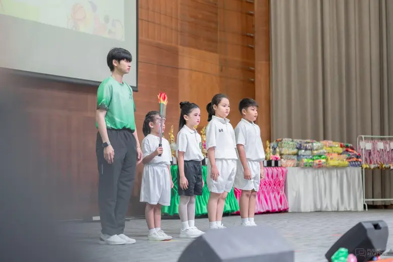 ผู้ช่วยศาสตราจารย์ ดร.สวัสดิ์ชัย ศรีพนมธน...