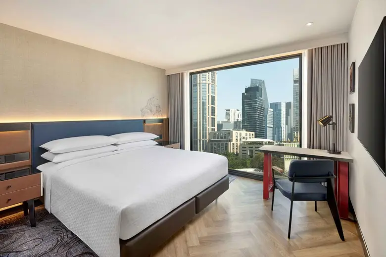 New Hotel to Elevate Business and Leisure...
