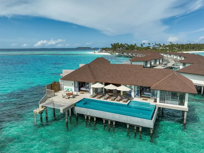 อวานี โฮเทลล์ แอนด์ รีสอร์ท (Avani Hotels...