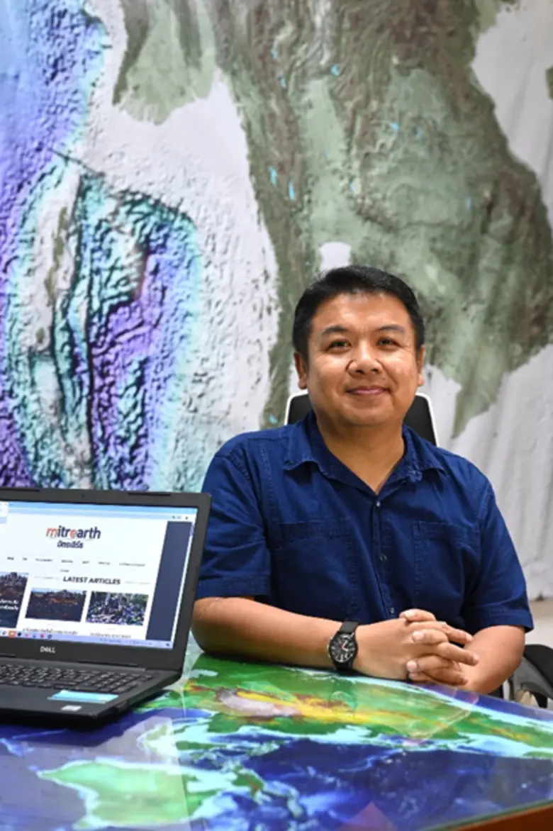 Chulalongkorn University's Geology Professor Discovers Evidence of "Another Ancient City Overlapping the Old City of Nakhon Ratchasima"
