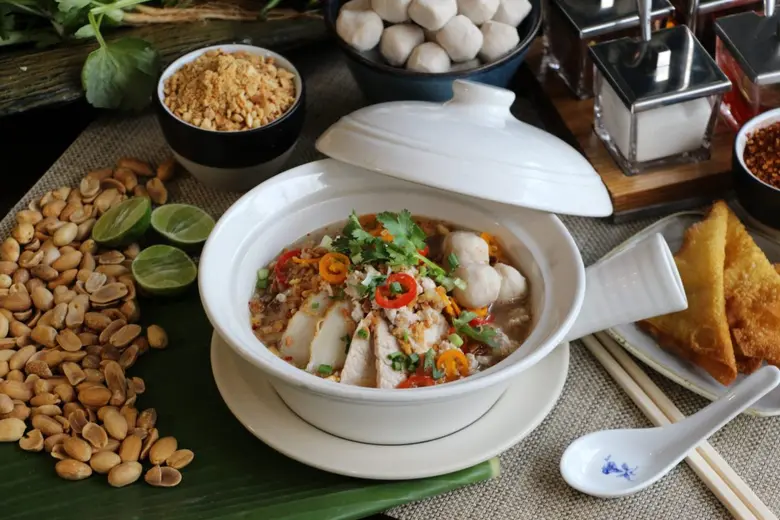 ห้องอาหารเรือนต้นขอเชิญชวนทุกท่านสัมผัสความอร่อยไปก...