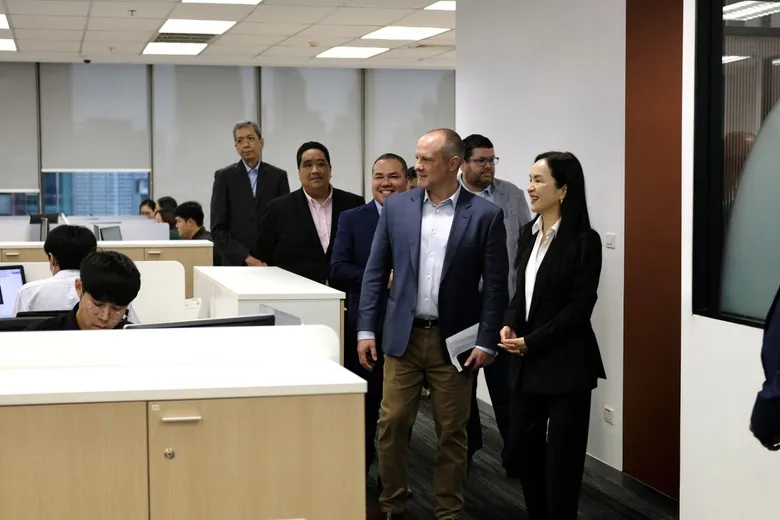 เสริมความมั่นใจ! ฟอลคอนประกันภัยต้อนรับผู้บริหารระดับสูงจาก Fairfax Financial Holdings และ Fairfax Asia พร้อมยืนยันสนับสนุนการเติบโตของฟอลคอน