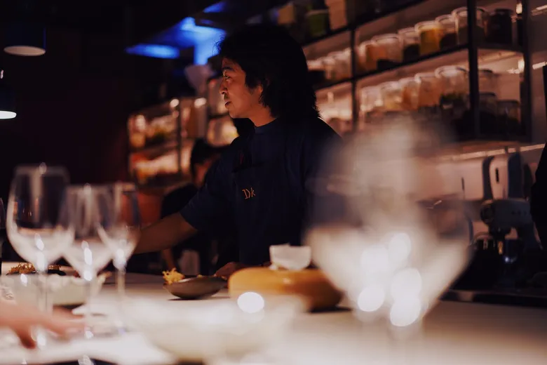 Painting as Event: Dining Experience' โดย เซี่ย ฟาน วันที่ 31 มีนาคม 2568 ณ บางกอก คุนส์ฮาเลอ