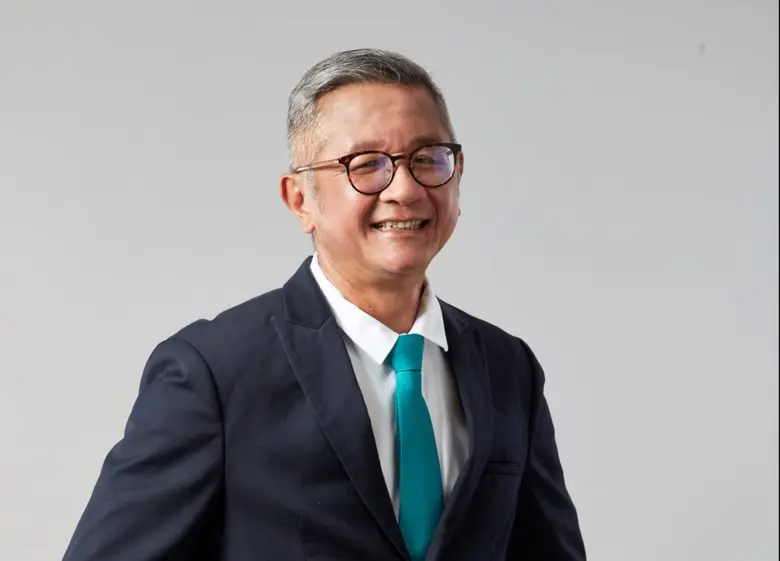 นายอภิชัย เจริญสุข ประธานกลุ่มอุตสาหกรรมป...
