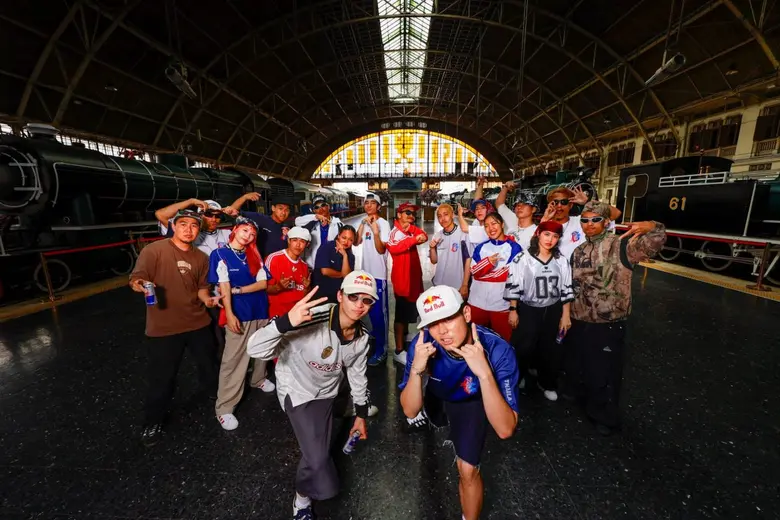 วงการเต้นของประเทศไทยกำลังจะลุกเป็นไฟอีกค...