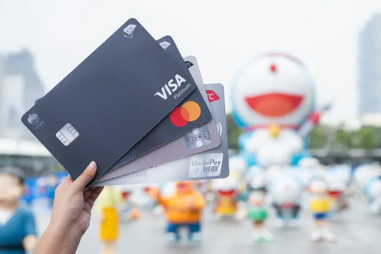 Krungthai Card Public Company Limited (KT...