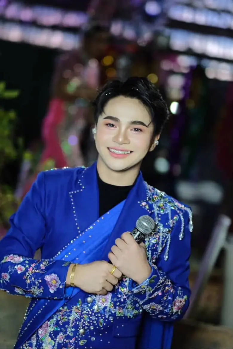 กูรูอีสานไม่ทน ฟาดยับ เก่ง ธชย ทำไม่ถึง ย่ำยีจารีตคนอีสาน!!! ผ่าน มาให้แม่ผูกแขน feat. ฮ๊อตซี่ ศุภเสกข์