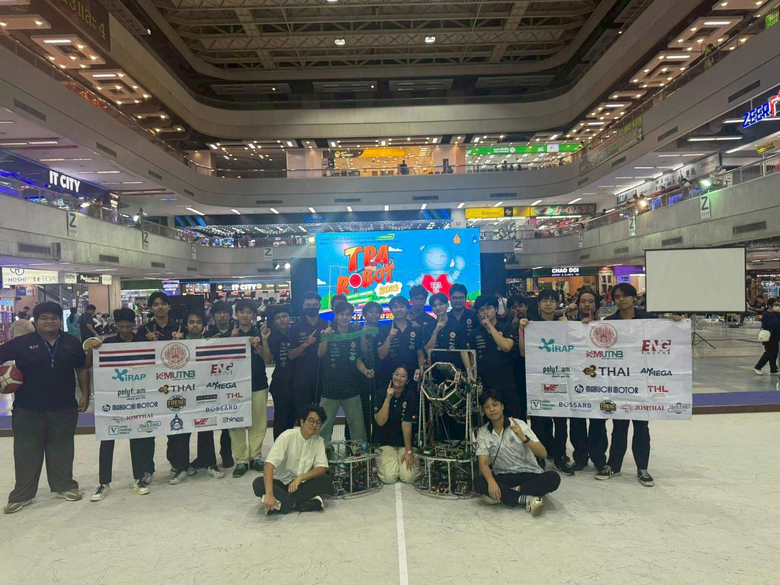 ทีมหุ่นยนต์ iRAP_ECONOMY มหาวิทยาลัยเทคโน...
