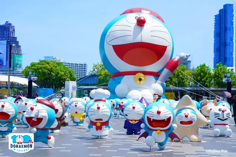 ปรากฏการณ์ครั้งยิ่งใหญ่ นิทรรศการโดราเอมอนที่ใหญ่ที่สุดในโลก 100% DORAEMON&amp;FRIENDS TOUR IN THAILAND 1 พฤษภาคม - 22 มิถุนายน 2568 ณ ICONSIAM