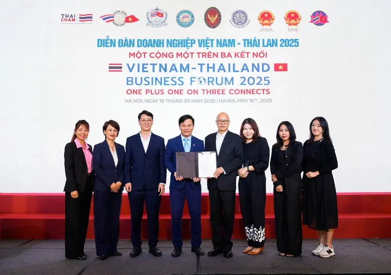 บริษัทไอทีระดับโลก FPT Corporation (FPT) ...
